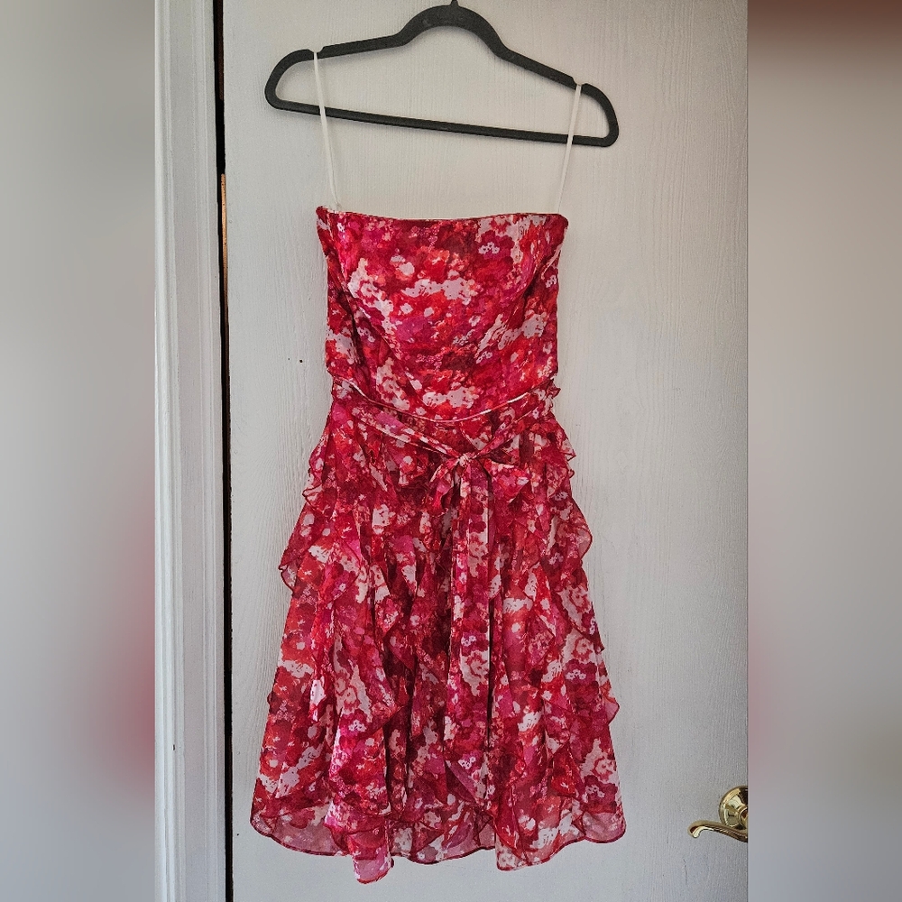 White House Black Market Multicolor Floral Strapless Dress